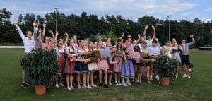 Trachten-Gruppenbild - VfL Nürnberg
